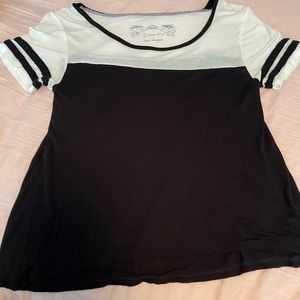 Soft black and white shirt sleeve